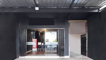 Bagian depan properti