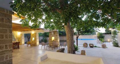 Apulia Gallipoli, Lecce, Antigua villa rural, piscina y relax