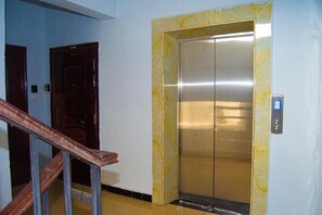 Elevator