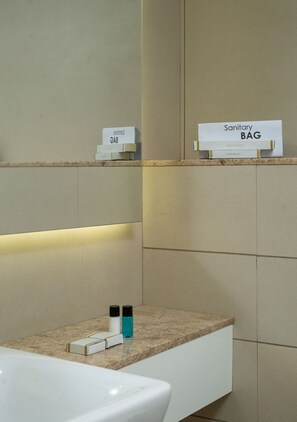 Deluxe-Zimmer | Badezimmer
