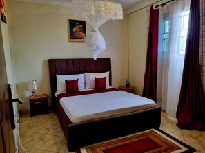 1 camera, ferro/asse da stiro, Wi-Fi gratuito, lenzuola