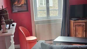 Uklassifisert bilde, 2 av 6, knapp