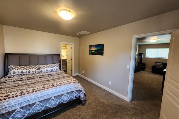 1 bedroom, iron/ironing board, WiFi, bed sheets