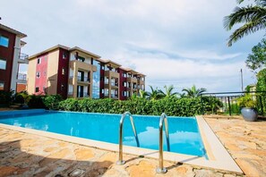 Piscine extérieure