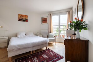 2 室のベッドルーム、WiFi、ベッドシーツ
