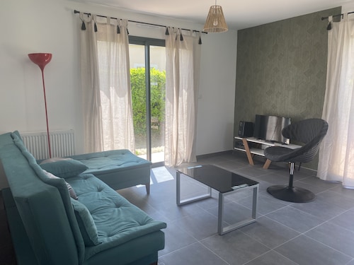 Maison en Dol de Bretagne de 1 à 6 Personnes