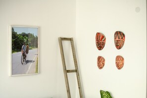 Interior detail - Stylish 2-Bedroom Green Oasis (Tel Aviv)