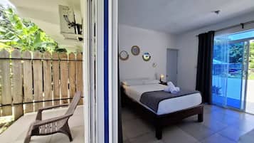 Comfort Triple Room | Premium bedding, memory foam beds, individually decorated, free WiFi