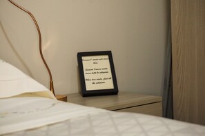 1 bedroom, desk, free WiFi, bed sheets