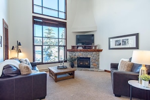 TV, fireplace - Location, Location, Location! Ski in Ski out at Trapper's Landing #23 (Sun Peaks)