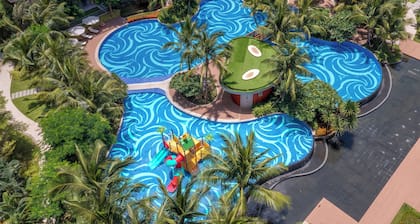 One Park Hotel & Residence