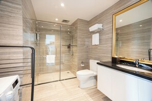 Superior Spacious One- Bedroom Suite with Kitchen | Bathroom | Hair dryer, slippers, towels, soap - One Park Hotel & Residence (Phnom Penh)