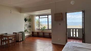 1 habitación, wifi gratis y ropa de cama