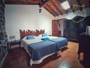 4 bedrooms, WiFi, bed sheets