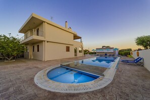 Seasonal outdoor pool - Amaryllis Front Beach Hotel (Rhodes)