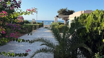 Villa | Terrace/patio