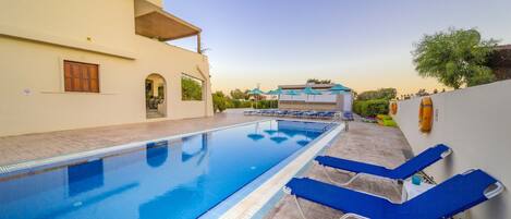 Seasonal outdoor pool