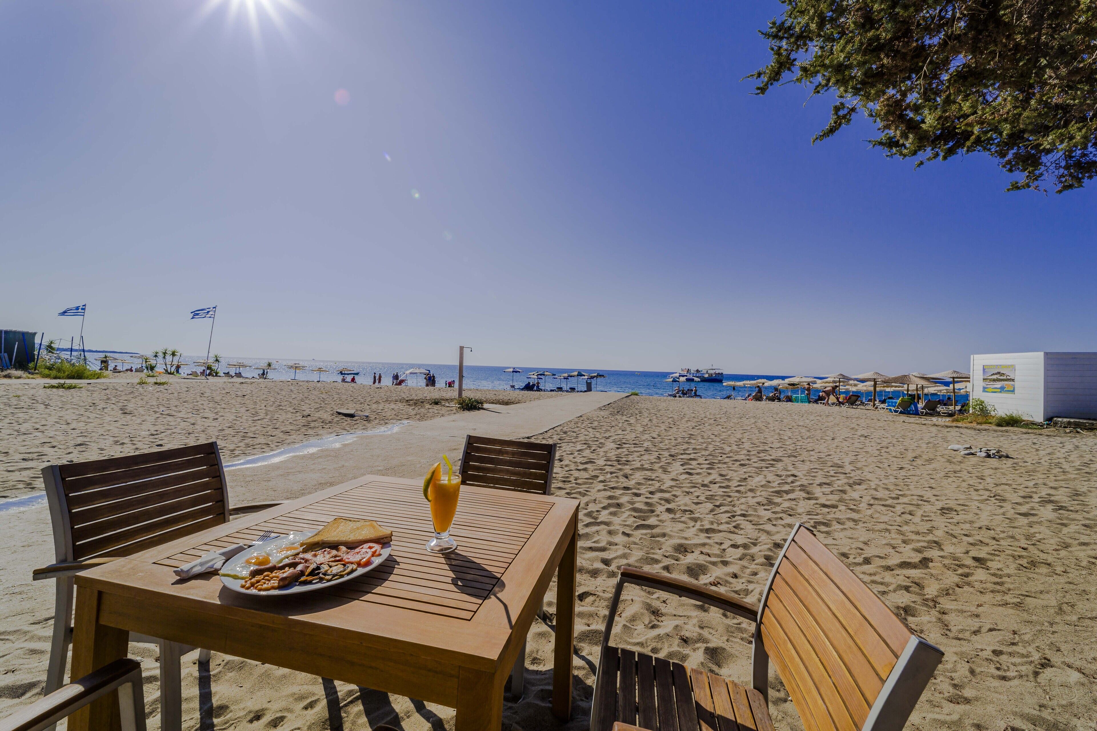 Foto - Amaryllis front beach hotel