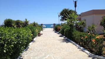 Vista para praia/oceano