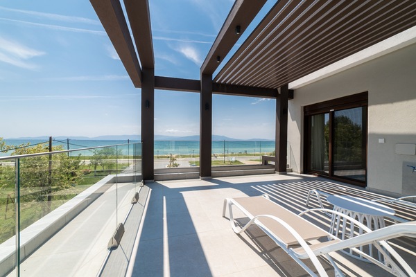 Villa, 3 Bedrooms | Terrace/patio