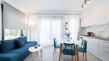 Vila, 3 quartos | Área de estar | Smart TV 40 polegadas com canais a cabo, TV
