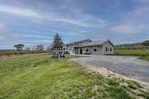Exterior - Whispering Vines: rural home set in a vineyard (Keuka Park)