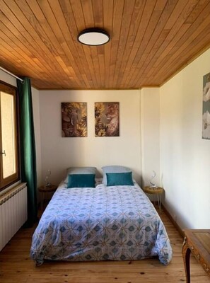 3 bedrooms, WiFi, bed sheets - Chez Camille aux Sièges (Les Rives)