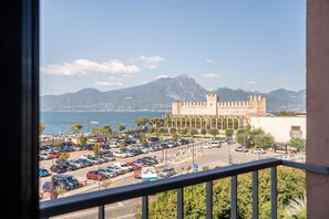 Double or Twin Room, Lake View | Terrace/patio