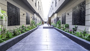 Exterior - Mabaat - Al Malqa - 523 (Riyadh)