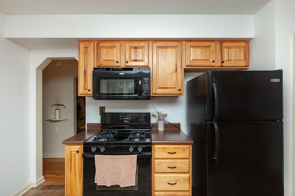 Frigorífic, microones, forn i placa de cuina