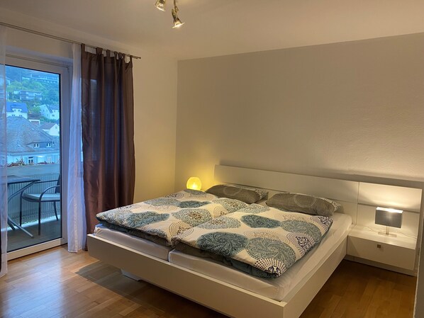 2 Schlafzimmer, WLAN, BettwÀsche