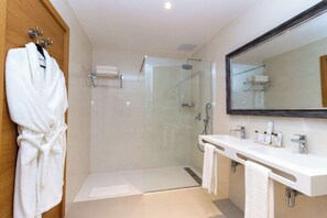 Free toiletries, hair dryer, towels