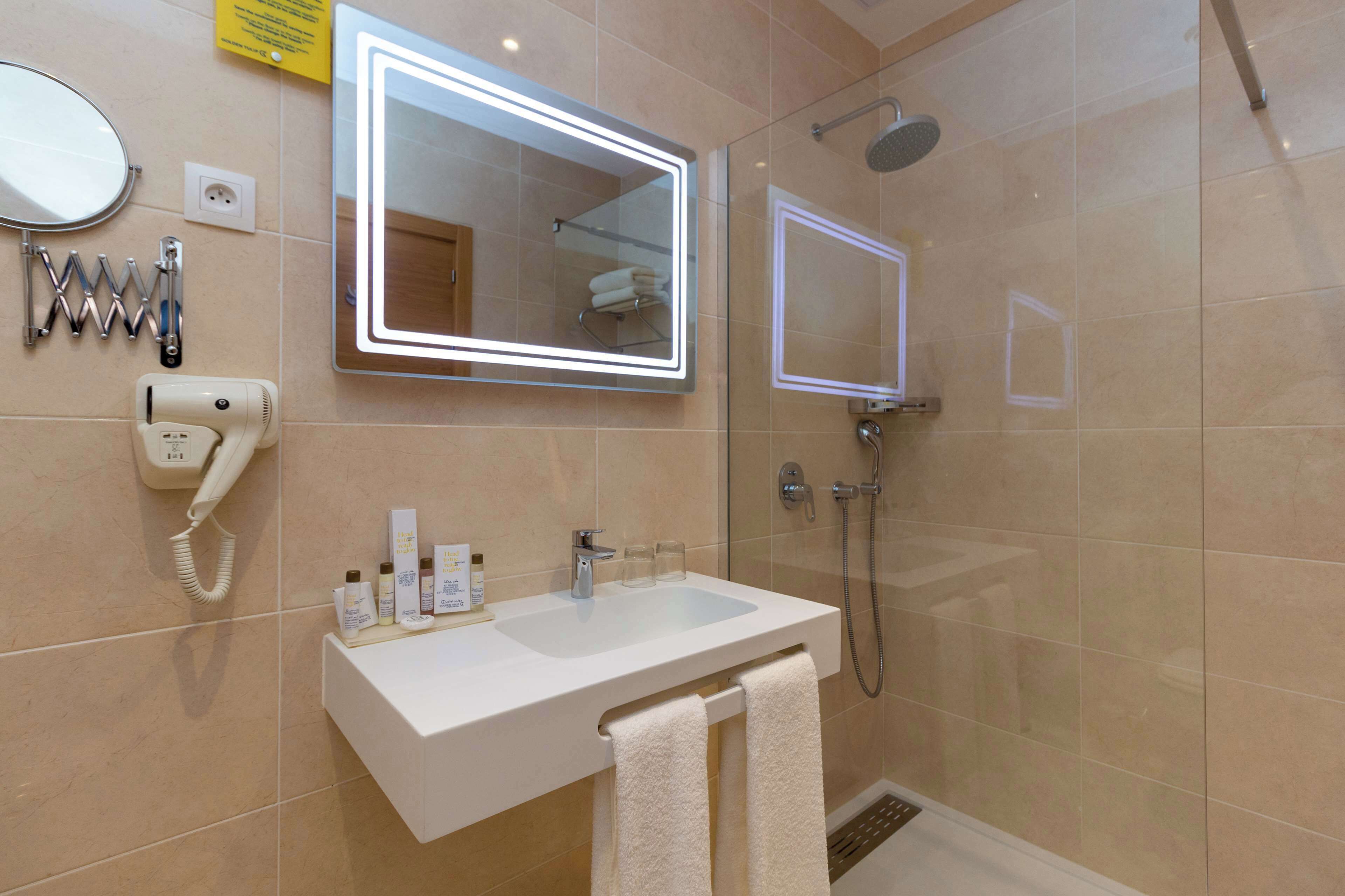 Photo - Golden Tulip Opera Alger