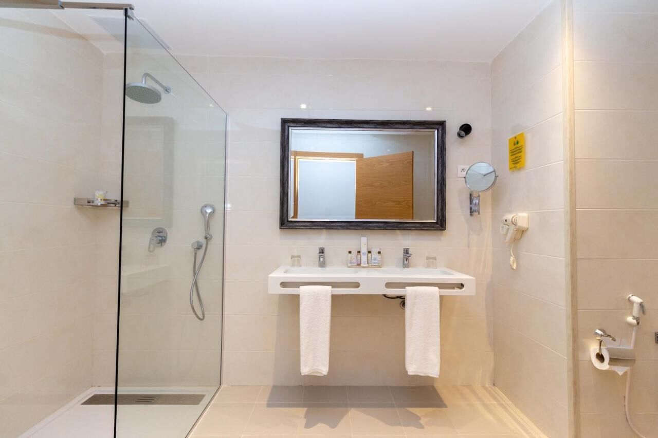 Photo - Golden Tulip Opera Alger