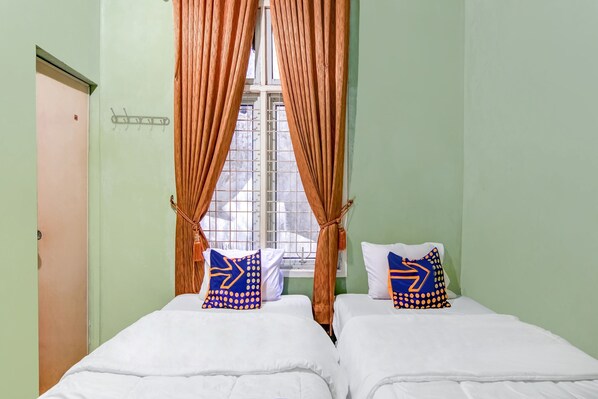 Economy Twin Room