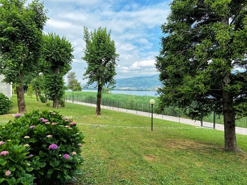 Paola House - Lake Pusiano