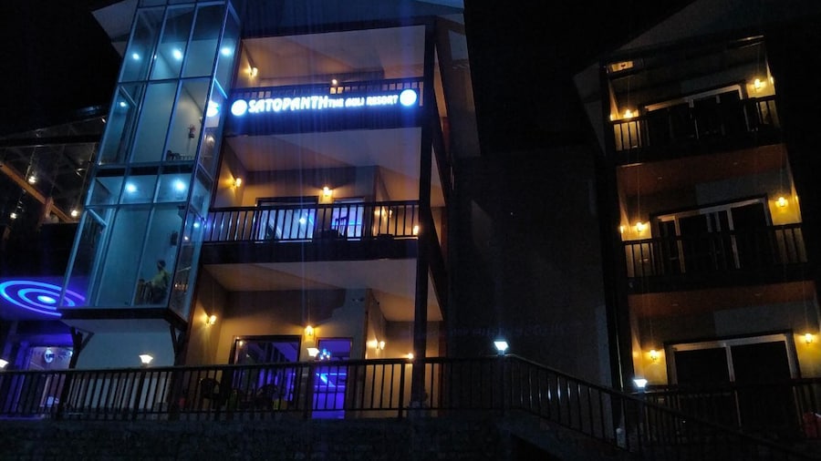 Satopanth The Auli Resort