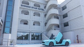 Front of property - Saipan Shining Star Hotel (Saipan)