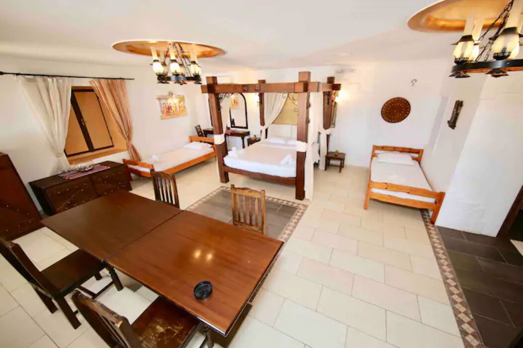 Photo - Dodo's Perivolos