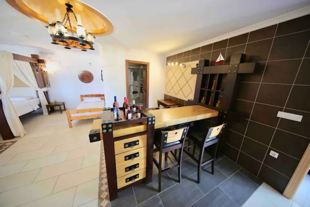 Photo - Dodo's Perivolos