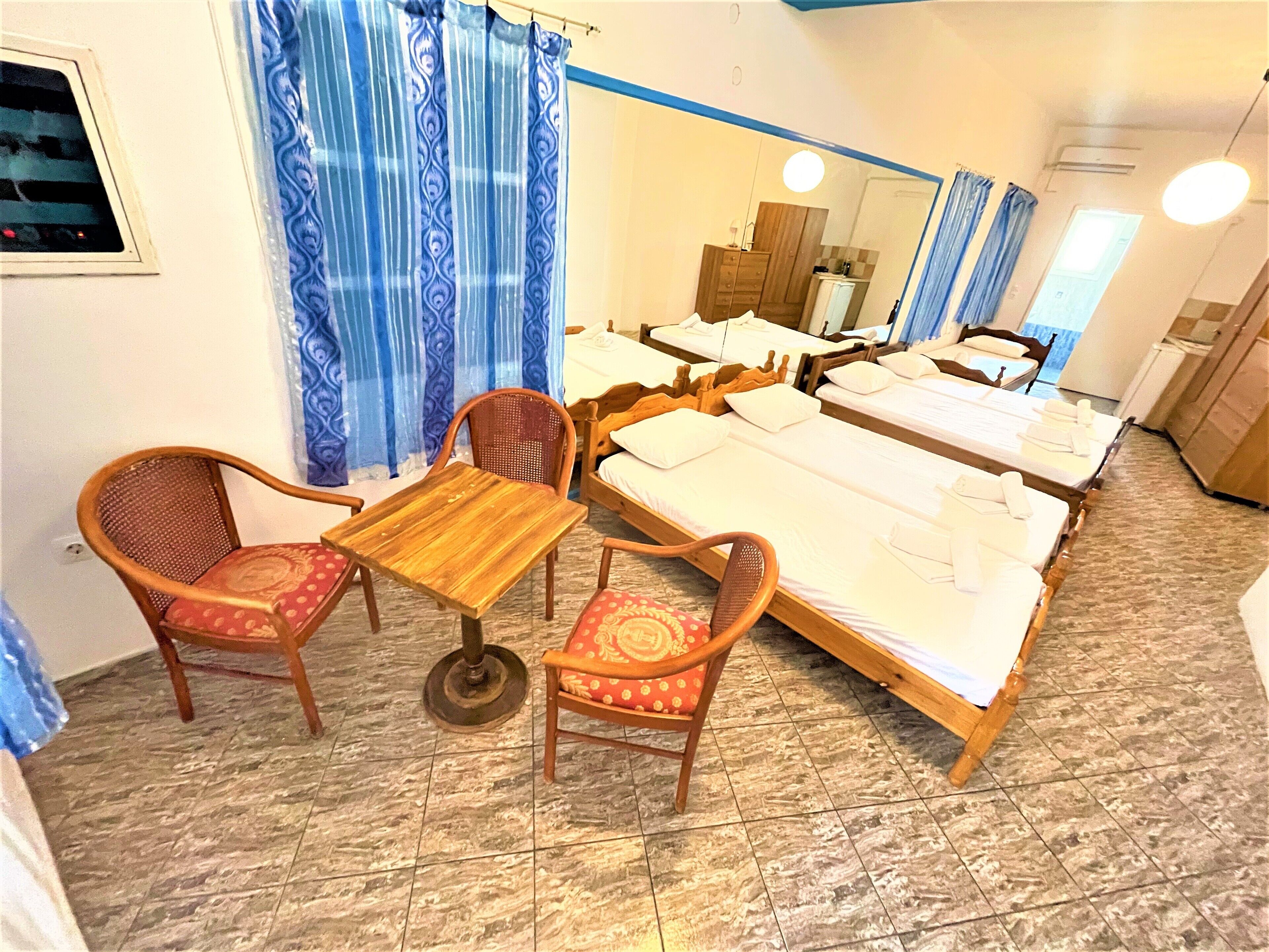 Photo - Dodo's Perivolos