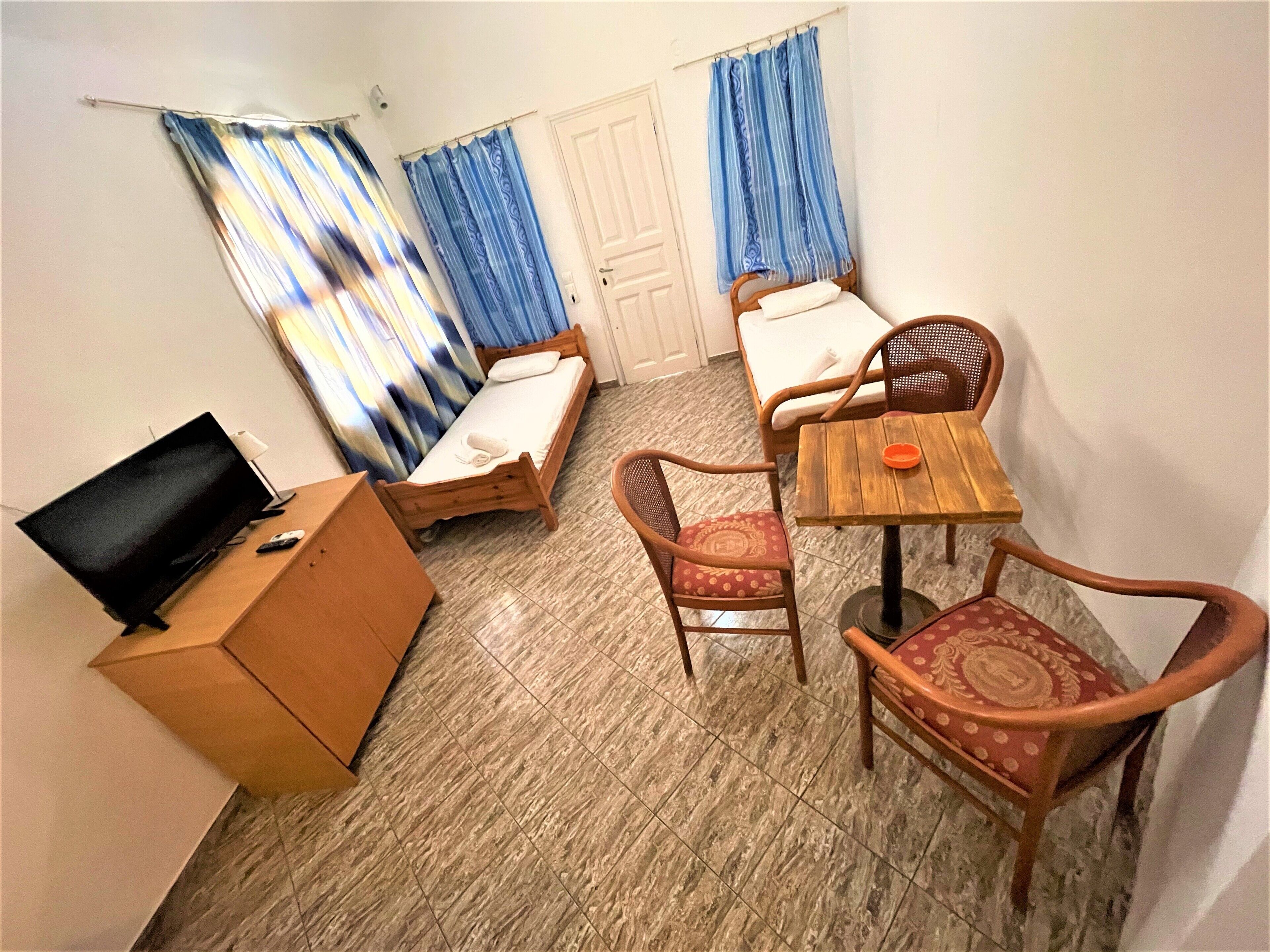 Photo - Dodo's Perivolos