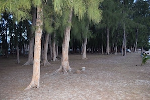 Enceinte de lâhĂ©bergement