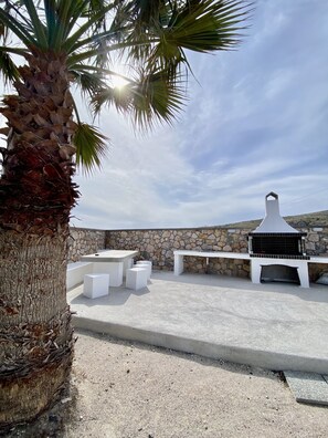 Exterior - Sea Sound Villa at Perivolos Santorini (Santorini)