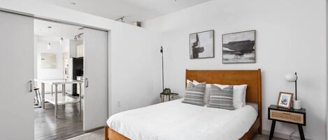 1 bedroom, iron/ironing board, WiFi, bed sheets