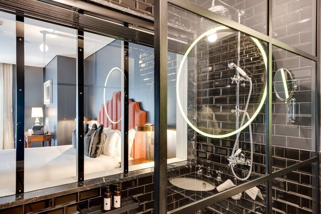 1 多间卧室、办公桌、熨斗/熨衣板、WiFi