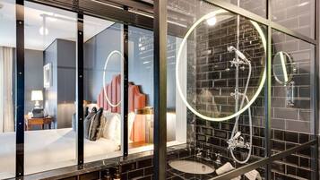 1 chambre, bureau, fer et planche Ă repasser, Wi-Fi