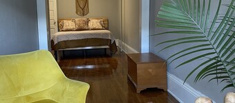 The Downtown Duck on King Street - 2 Bedroom Flat