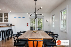 Dining - Tate House Summary:<br>C (Saugatuck)
