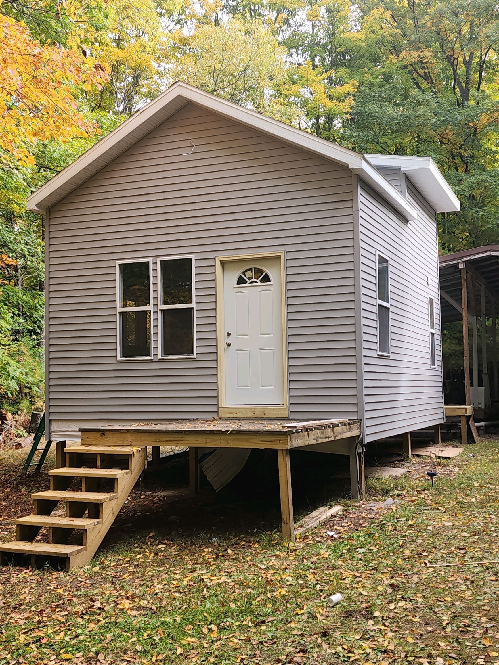 Bigger on the Inside - Tiny House with 20 acres